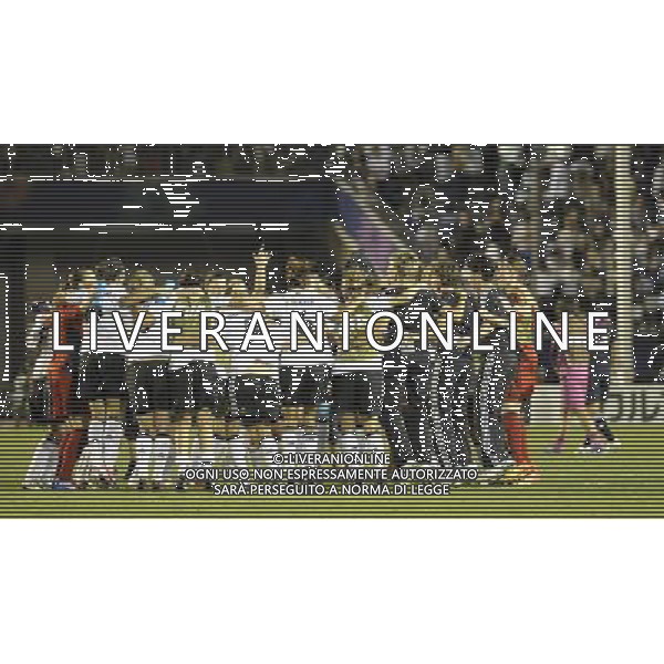 (120904) -- TOKYO, Sept. 4, 2012 () -- Players of Germany celebrate victory during the semifinals of Fifa U20 Women\'s World Cup against Japan in Tokyo, Japan, on Sept. 4, 2012. Germany won 3-0. (/Kenichiro Seki) ©photoshot/AGENZIA ALDO LIVERANI SAS - ITALY ONLY - Semifinale di Coppa del Mondo Femminile FIFA U20 a Tokyo, in Giappone, 4 settembre 2012