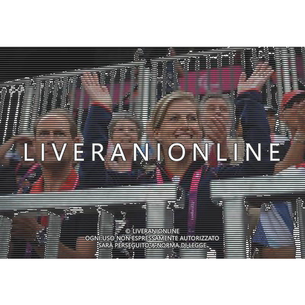 The Earl and Countess of Wessex watch Great Britain play the USA in the first rounds of the Wheelchair Rugby at the Paralympic Games in London. ©photoshot/AGENZIA ALDO LIVERANI SAS - ITALY ONLY - REALI INGLESI: Sophie contessa di Wessex sugli spalti alle Paralimpiadi di Londra 2012. 