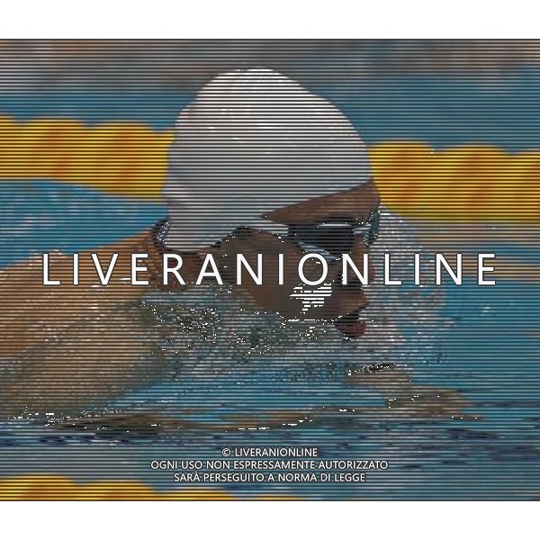 (120905) -- LONDON , Sept. 5, 2012 () -- Lim Woo-Geun of South Korea competes during the men\'s 100m Breaststroke SB5 final of swimming competition at the London 2012 Paralympic Games in London, Britain, on Sept. 5, 2012. Lim Woo-Geun won the gold with 1 minutes and 34.06 seconds. (/Yang Shiyao) (lm) PHOTOSHOT-AG ALDO LIVERANI SAS - ITALY ONLY