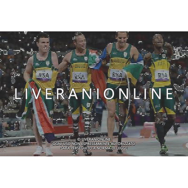 (120906) -- LONDON, Sept. 6, 2012 () -- Players of South Africa celebrate after men\'s T42/T46 4x100m relay final at the London 2012 Paralympic Games in London, Britain, on Sept. 5, 2012. Team South Africa won the gold and created the new world record with 41.78 seconds. (/Cheong Kam Ka) (lm) PHOTOSHOT-AG ALDO LIVERANI SAS - ITALY ONLY