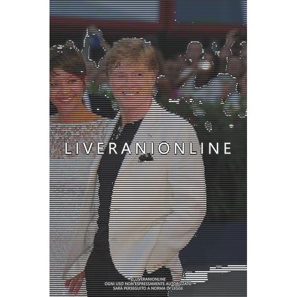 06/09/2012 VENEZIA 69 MOSTRA DEL CINEMA DI VENEZIA 2012 NELLA FOTO Robert Redford con moglie PH. /AG ALDOLIVERANI