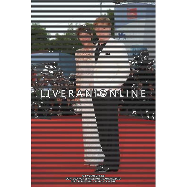 06/09/2012 VENEZIA 69 MOSTRA DEL CINEMA DI VENEZIA 2012 NELLA FOTO Robert Redford con moglie PH. /AG ALDOLIVERANI