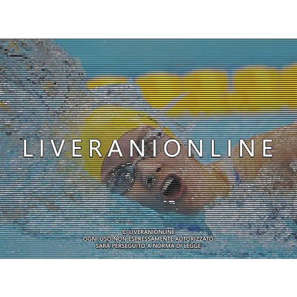 (120907) -- LONDON, Sept. 7, 2012 () -- Gold medalist Jacquline Freney of Australia competes during the women\'s 400m freestyle S7 final of the swimming event at the London 2012 Paralympic Games in London, Britain, on Sept. 6, 2012. (/Yang Shiyao) PHOTOSHOT/AG ALDO LIVERANI SAS - ITALY ONLY -
