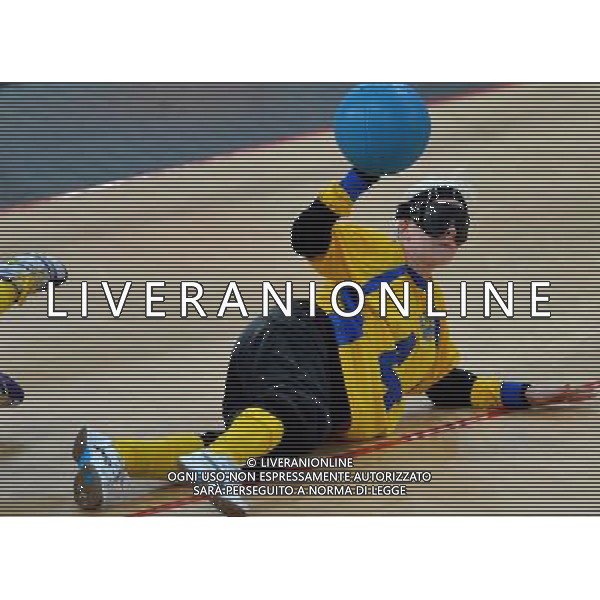 (120907) -- LONDON , Sept. 7, 2012 () -- Anna Dahlberg of Sweden competes during the women\'s goalball bronze medal match against Finland at the London 2012 Paralympic Games in London, Britain, Sept. 7, 2012. Sweden won 5-1. (/Lin Yiguang) (hcs) PHOTOSHOT/AG ALDO LIVERANI SAS - ITALY ONLY -