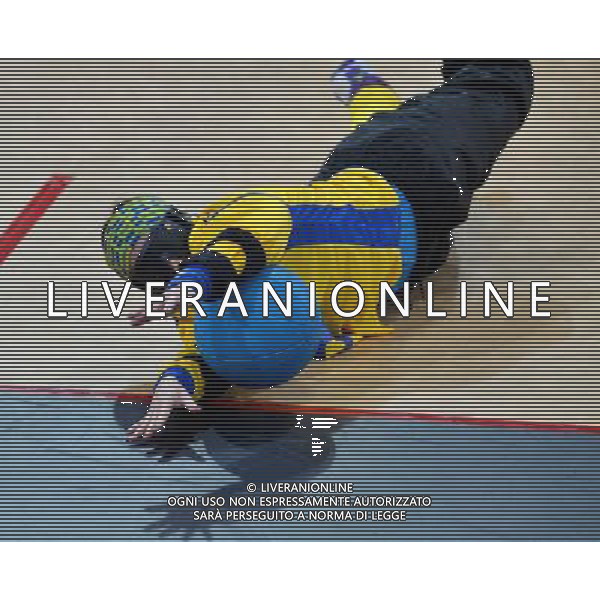 (120907) -- LONDON , Sept. 7, 2012 () -- Sofia Naesstrom of Sweden competes during the women\'s goalball bronze medal match against Finland at the London 2012 Paralympic Games in London, Britain, Sept. 7, 2012. Sweden won 5-1. (/Lin Yiguang) (hcs) PHOTOSHOT/AG ALDO LIVERANI SAS - ITALY ONLY -