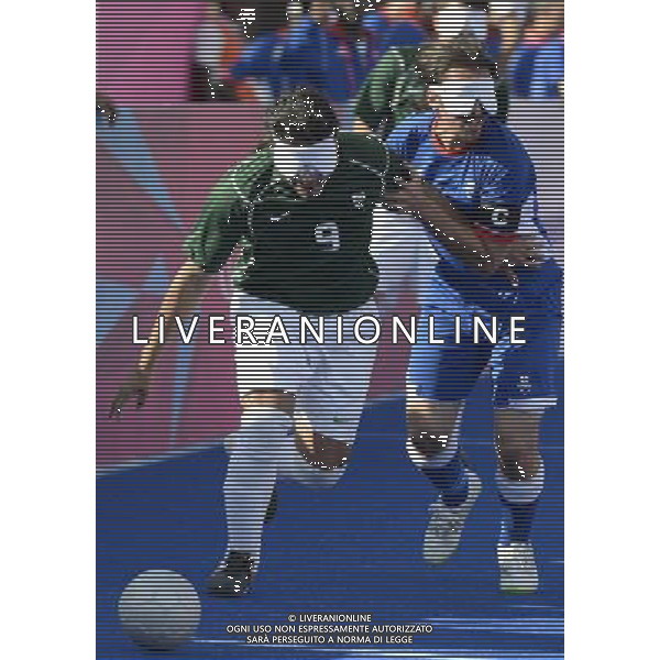 (120909) -- LONDON, Sept. 9, 2012 () -- Severino Gabriel Da Silva (L) of Brazil vies with Frederic Villeroux of France during their men\'s 100m football 5-a-side final at the London 2012 Paralympic Games in London, Britain, on Sept. 8, 2012. Brazil won 2-0 to win the gold medal. (/Li Jundong) (lm) PHOTOSHOT/AG ALDO LIVERANI SAS - ITALY ONLY -