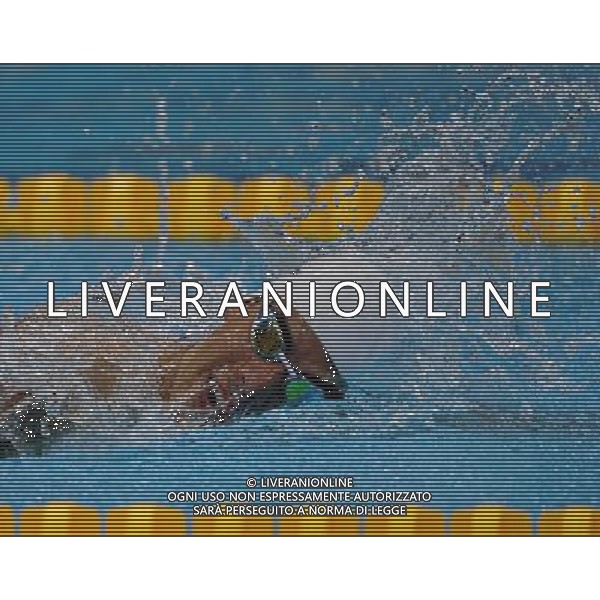(120909) -- LONDON, Sept. 9, 2012 () -- Daniel Dias of Brazil competes during the men\'s 100m freestyle S5 final of swimming competition at the London 2012 Paralympic Games in London, Britain, on Sept. 8, 2012. Daniel Dias won the gold medal with 1 minute and 09.35 seconds. (/Yang Shiyao) (lm) PHOTOSHOT/AG ALDO LIVERANI SAS - ITALY ONLY -