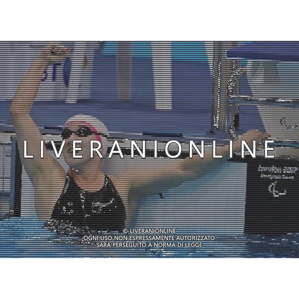 (120909) -- LONDON, Sept. 9, 2012 () -- Natali Pronina of Azerbajian celebrates for victory after winning the women\'s 100m breaststroke SB12 final of swimming competition at the London 2012 Paralympic Games in London, Britain, on Sept. 8, 2012. Natali Pronina won the gold medal and created the new world record with 1 minute and 16.17 seconds. (/Yang Shiyao) (lm) PHOTOSHOT/AG ALDO LIVERANI SAS - ITALY ONLY -
