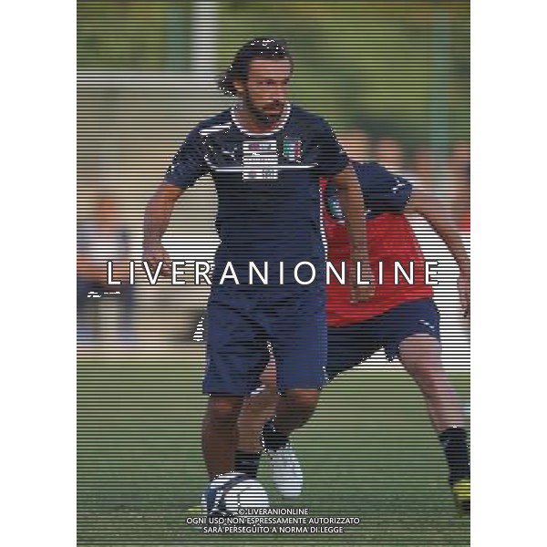 MEDOLLA (MO) 09/09/2012 - LA NAZIONALE DI CALCIO SI ALLENA A MEDOLLA UNO DEI COMUNI COLPITI DAL TERREMOTO A MAGGIO / NELLA FOTO: PIRLO - FOTO FRANCESCA SOLI / AGENZIA ALDO LIVERANI