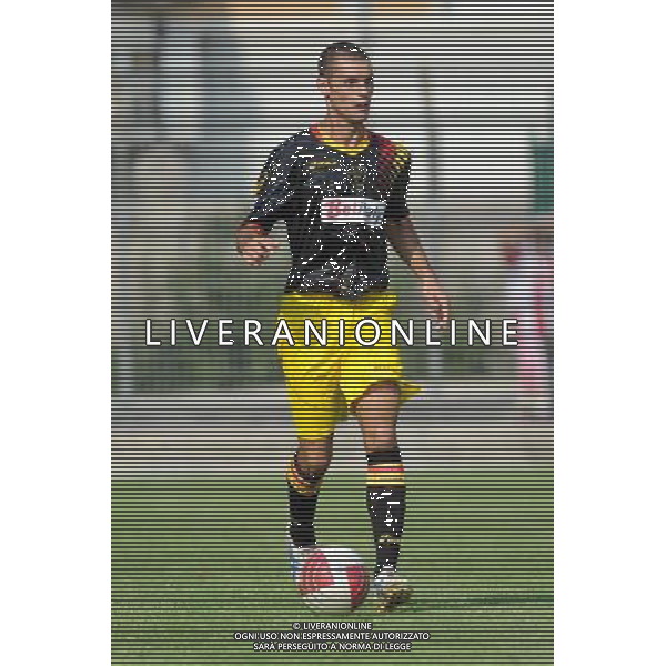 Campionato Lega PRO 1¡ Divisione girone A - 2¡ Giornata Cuneo 9-09-2012 Cuneo - Lecce nella foto: Ronaldo Vanin (Lecce) foto Roberto Garavaglia - ag. Aldo Liverani sas