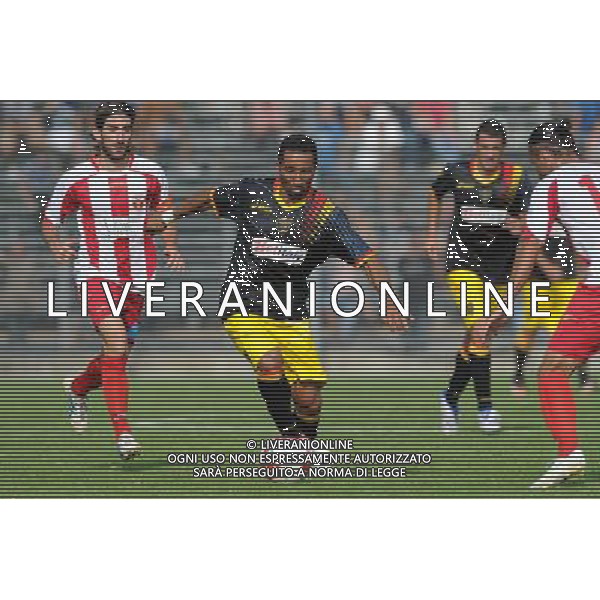 Campionato Lega PRO 1¡ Divisione girone A - 2¡ Giornata Cuneo 9-09-2012 Cuneo - Lecce nella foto: Capucho Neves Jeda (Lecce) foto Roberto Garavaglia - ag. Aldo Liverani sas