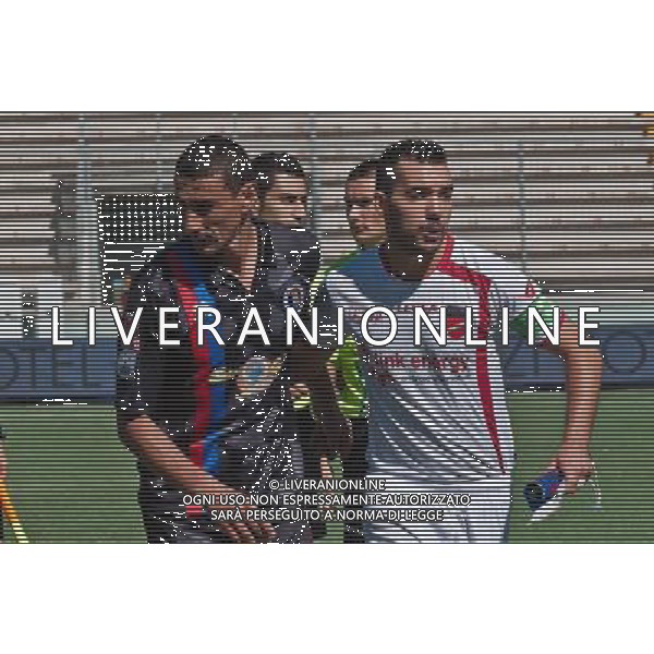 TERAMO 09/09/2012 - CAMPIONATO SECONDA DIVISIONE LEGA PRO 2012/2013 INCONTRO TERAMO - GAVORRANO - NELLA FOTO MIANO SEBASTIANO GAVORRANO - BUCCHI ANDREA TERAMO FOTO PAVONE/LIVERANI