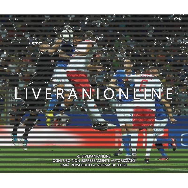 Qualificazioni ai Campionati Mondiali di Calcio Brasile FIFA 2014 Gruppo B Modena- 11.09.2012 Italia-Malta Nella Foto:osvaldo anticipato /Ph.Vitez-Ag. Aldo Liverani