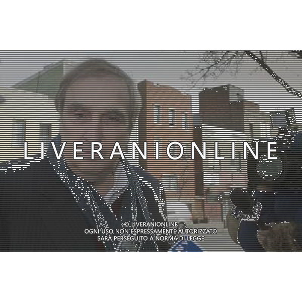 NYS Assemblyman Vito Lopez visits Cono\'s O\'Pescatore Restaurant in the Bushwick neighborhood of Brooklyn on Friday, January 22, 2010. Lopez had lunch with potential senate candiate harold Ford, now a resident of New York, who is contemplating a run against incumbent NY Senator Kirsten Gillibrand. ( Richard B. Levine) photoshot/AG ALDO LIVERANI SAS - ITALY ONLY -