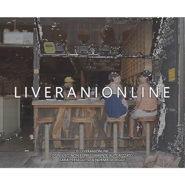 Al fresco dining at Macondo tapas bar in the East Village neighborhood of New York on Saturday, September 1, 2012. (å Richard B. Levine) photoshot/AG ALDO LIVERANI SAS - ITALY ONLY -