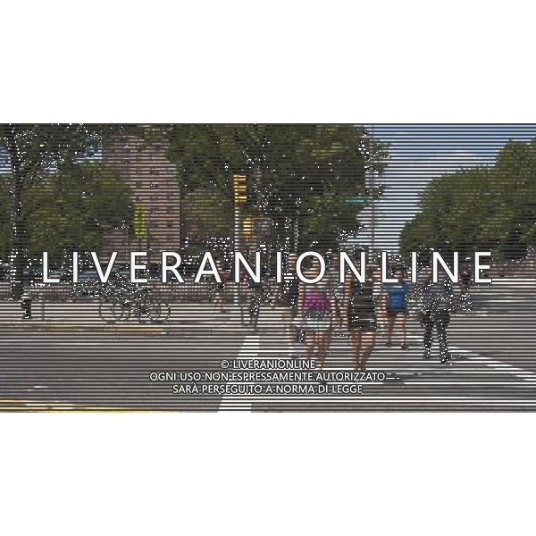 Pedestrians cross the intersection of Nassau and Navy Streets in the Fort Greene neighborhood of Brooklyn in New York are scene on Sunday, August 26, 2012. (å Richard B. Levine) ©photoshot/AGENZIA ALDO LIVERANI SAS - ITALY ONLY - EDITORIAL USE ONLY