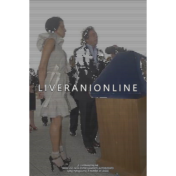 High Line donors Philip and Lisa Marie Falcone at the opening of the new High Line Park in the New York neighborhood of Chelsea on Monday, June 8, 2009. ( Richard B. Levine) ©photoshot/AGENZIA ALDO LIVERANI SAS - ITALY ONLY - EDITORIAL USE ONLY