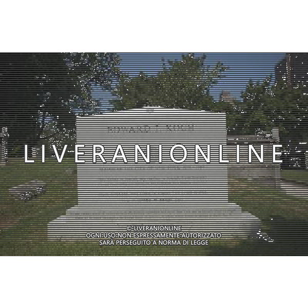 The tombstone of former NYC Mayor Edward I. Koch, who is not dead yet, in the Trinity Church Cemetery and Mausoleum in the New York neighborhood Washington Heights, seen on Thursday, September 2, 2010. Koch wanted to be buried in Manhattan and the historic graveyard, dating back to 1843 is the only active cemetery left in Manhattan. (æFrances M. Roberts) ©photoshot/AGENZIA ALDO LIVERANI SAS - ITALY ONLY - EDITORIAL USE ONLY