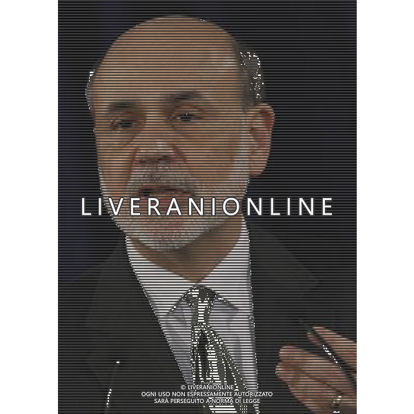 (120913) -- WASHINGTON D.C., Sept. 13, 2012 () -- U.S. Federal Reserve Chairman Ben Bernanke speaks at a news conference in Washington D.C., capital of the United States, on Sept. 13, 2012 following a two-day policy meeting. (/Fang Zhe) ©photoshot/AGENZIA ALDO LIVERANI SAS - ITALY ONLY - Il presidente della Federal Reserve Ben Bernanke parla in una conferenza stampa a Washington DC, la capitale degli Stati Uniti, il 13 settembre 2012
