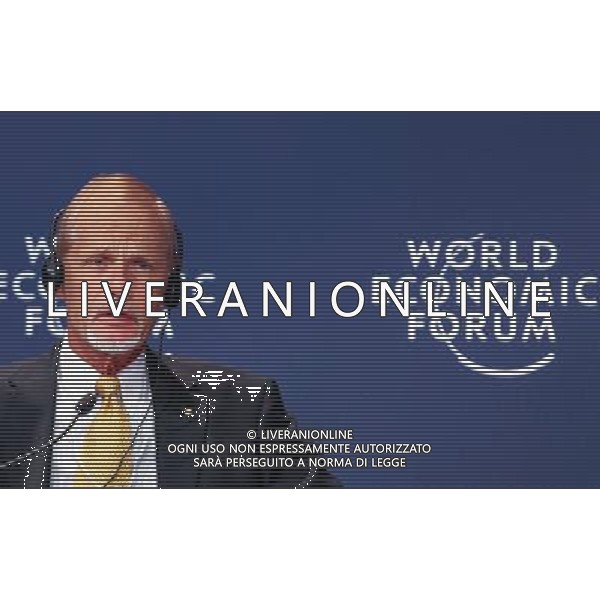 (120913) -- TIANJIN, Sept. 13, 2012 () -- Olivier M. Schwab, executive director of World Economic Forum Beijing, addresses an interactive session titled \'Chinese Globalizers--Connecting through Corporate Global Citizenship\' during the World Economic Forum Annual Meeting of the New Champions 2012 in Tianjin, north China, Sept. 13, 2012. (/Lin Fanjing) (cl) /PHOTOSHOT/AG ALDO LIVERANI SAS ITALY ONLY -