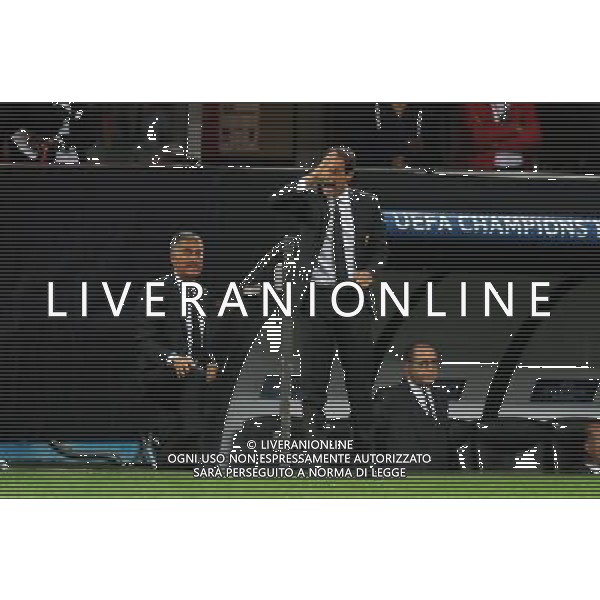 MILAN-ANDERLECHT UEFA CHAMPIONS LEAGUE MILANO, 18-09-2012 NELLA FOTO: MAURO TASSOTTI - MASSIMILIANO ALLEGRI © RAVEZZANI/AGENZIA ALDO LIVERANI SAS 