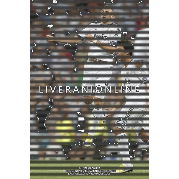 Real Madrid\'s Karim Benzema goal during Champions League match on september 18th 2012. Photo: Cesar Cebola / ALFAQUI /AGENZIA ALDO LIVERANI SAS - ITALY ONLY - EDITORIAL USE ONLY REAL MADRID - MANCHESTER CITY CHAMPIONS LEAGUE 18/09/2012
