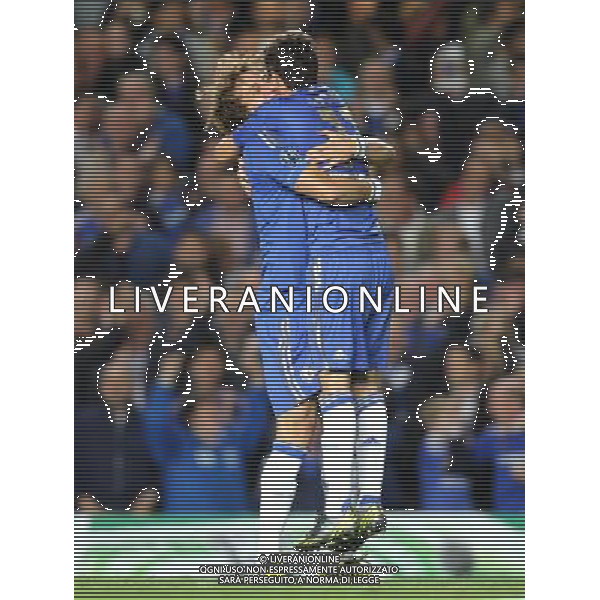 Chelsea\'s Oscar celebrates scoring his sides first goal 1-0 Football - UEFA Champions League Group E - Chelsea v Juventus - Wednesday 19th September 2012 - Stamford Bridge - London © CameraSport - 43 Linden Ave. Countesthorpe. Leicester. England. LE8 5PG - Tel: +44 (0) 116 277 4147 - admin@camerasport.com - www.camerasport.com AG ALDO LIVERANI S A S ONLY ITALY