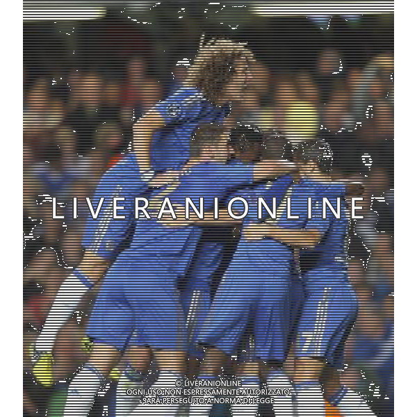 Chelsea\'s Oscar celebrates scoring his sides first goal 1-0 Football - UEFA Champions League Group E - Chelsea v Juventus - Wednesday 19th September 2012 - Stamford Bridge - London © CameraSport - 43 Linden Ave. Countesthorpe. Leicester. England. LE8 5PG - Tel: +44 (0) 116 277 4147 - admin@camerasport.com - www.camerasport.com AG ALDO LIVERANI S A S ONLY ITALY
