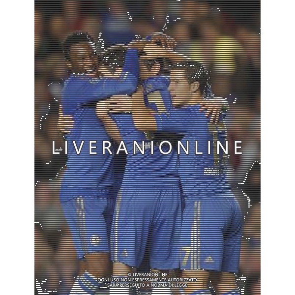 Chelsea\'s Oscar celebrates scoring his sides first goal 1-0 Football - UEFA Champions League Group E - Chelsea v Juventus - Wednesday 19th September 2012 - Stamford Bridge - London © CameraSport - 43 Linden Ave. Countesthorpe. Leicester. England. LE8 5PG - Tel: +44 (0) 116 277 4147 - admin@camerasport.com - www.camerasport.com AG ALDO LIVERANI S A S ONLY ITALY