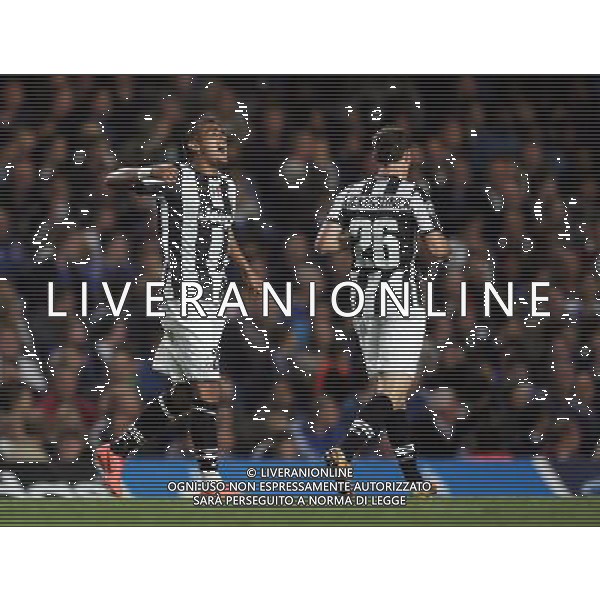 Juventus Arturo Vidal celebrates scoring his sides first goal Football - UEFA Champions League - Group E - group stage - Chelsea London v Juventus - 19th September 2012 - Stamford Bridge - London - UK Foto: Michal Zemanek / dla Newspix.pl --- Newspix.pl AG ALDO LIVERANI S A S ONLY ITALY *** Local Caption *** www.newspix.pl mail us: info@newspix.pl call us: 0048 022 23 22 222 --- Polish Picture Agency by Ringier Axel Springer Poland
