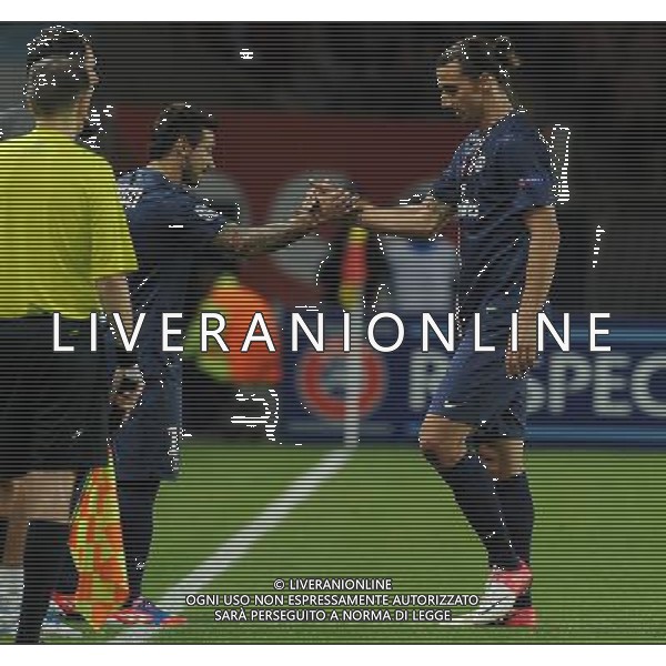 UEFA Champions League 2012/2013 Gruppo A Parigi - 18.09.2012 Paris Saint Germain-Dinamo Kiev Nella Foto:Ibrahimovic Zlatan-Lavezzi Ezequiel Sostituzione /Ph.Vitez-Ag. Aldo Liverani