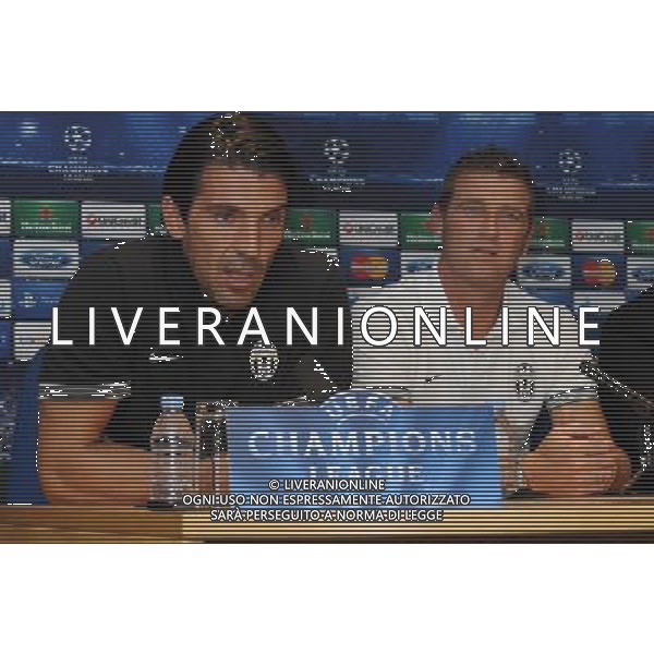 Gianluigi Buffon, Massimo Carrera, Chelsea v Juventus UEFA Champions League Press Conference, Stamford Bridge, London. 18.09.12 ©photoshot/AGENZIA ALDO LIVERANI SAS - ITALY ONLY - Chelsea, Juventus - UEFA Champions League Conferenza stampa, Stamford Bridge, Londra. 18.09.2012