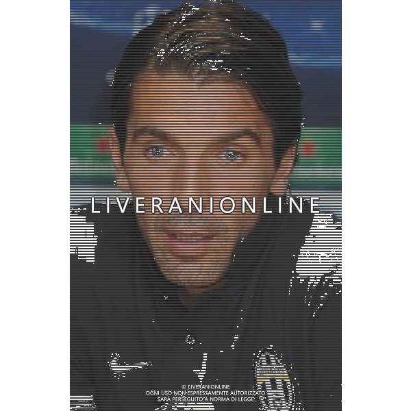 Gianluigi Buffon, Chelsea v Juventus UEFA Champions League Press Conference, Stamford Bridge, London. 18.09.12 ©photoshot/AGENZIA ALDO LIVERANI SAS - ITALY ONLY - Chelsea, Juventus - UEFA Champions League Conferenza stampa, Stamford Bridge, Londra. 18.09.2012