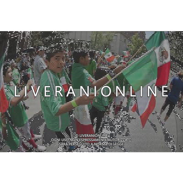 Mexican-Americans gather on Madison Avenue in New York on Sunday, September 16, 2012 for the annual Mexican Independence Day Parade. The parades that take place from the spring into the fall in New York celebrate the cultural diversity of the city. (å Richard B. Levine) ©photoshot/AGENZIA ALDO LIVERANI SAS - ITALY ONLY - Marcia dell\'orgoglio ispanico durante la parata annuale messicana sulla Madison Avenue a New York 16 SETTEMBRE 2012