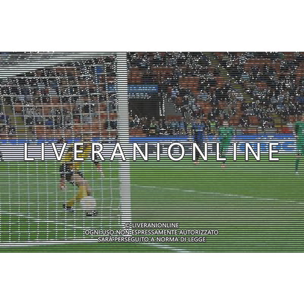 INTER-RUBIN KAZAN UEFA EUROPA LEAGUE MILANO 20-09-2012 NELLA FOTO: IL GOL DI NAGATOMO © RAVEZZANI/Agenzia Aldo Liverani Sas 