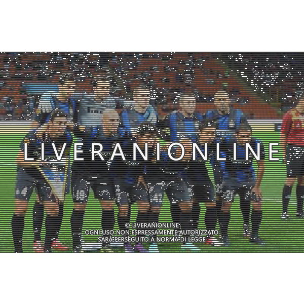 MILANO, 20-09-2012 / ©FOTO GIORGIO RAVEZZANI EUROPA LEAGUE INTER-RUBIN KAZAN 2-2 NELLA FOTO: FORMAZIONE INTER RANOCCHIA-HANDANOVIC-LIVAJA-CASSANO-SAMUEL ZANETTI-CAMBIASSO-COUTINHO-JONATHAN-NAGATOMO-GARGANO 