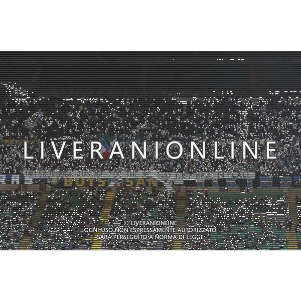 MILANO, 20-09-2012 / ©FOTO GIORGIO RAVEZZANI EUROPA LEAGUE INTER-RUBIN KAZAN 2-2 NELLA FOTO: STRISCIONE TIFOSI INTER 