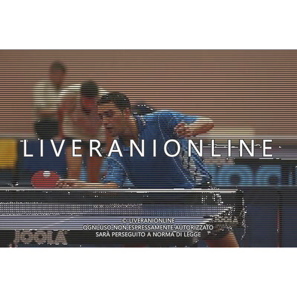Senigallia, 01 / 08 / 2004 Pre - Olimpiadi di Atene 2004 Nazionale Maschile di Tennis Tavolo Nella foto: Massimiliano Mondello ph Simone Rosa / Aldo Liverani