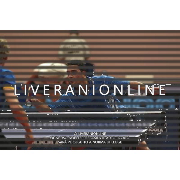 Senigallia, 01 / 08 / 2004 Pre - Olimpiadi di Atene 2004 Nazionale Maschile di Tennis Tavolo Nella foto: Massimiliano Mondello ph Simone Rosa / Aldo Liverani