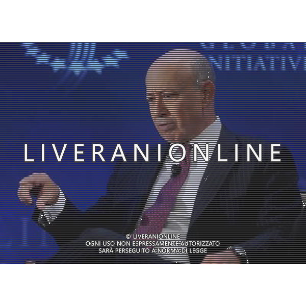 Lloyd Blankfein, chairman and chief executive officer of Goldman Sachs Group Inc., speaks at the annual meeting of the Clinton Global Initiative (CGI) in New York, U.S., on Monday, Sept. 24, 2012. The nonpartisan conference offers participants a forum for networking and building support for projects and financial commitments to alleviate poverty, disease and social obstacles and encourage development. ©photoshot/AGENZIA ALDO LIVERANI SAS - ITALY ONLY - Lloyd Blankfein, presidente e amministratore delegato di Goldman Sachs Group Inc., parla in occasione della riunione annuale della Clinton Global Initiative (CGI) a New York, Stati Uniti, 24 settembre 2012.