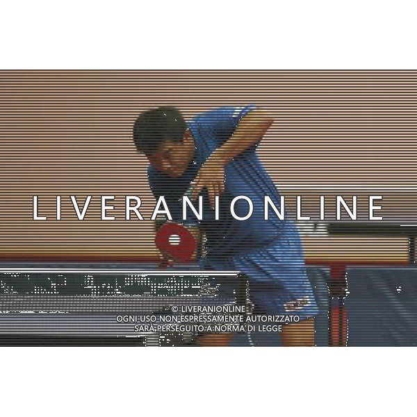 Senigallia, 01 / 08 / 2004 Pre - Olimpiadi di Atene 2004 Nazionale Maschile di Tennis Tavolo Nella foto: Yang Min ph Simone Rosa / Aldo Liverani