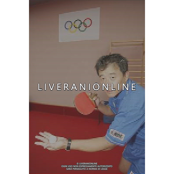Senigallia, 01 / 08 / 2004 Pre - Olimpiadi di Atene 2004 Nazionale Maschile di Tennis Tavolo Nella foto: Yang Min ph Simone Rosa / Aldo Liverani