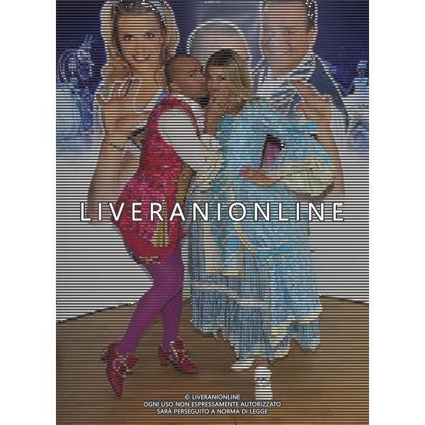 louie spence and Anna Williamson at the press launch for the MILTON KEYNES THEATRE Pantomime Cinderella (07 Dec Ð 06 Jan) - ©PHOTOSHOT/AGENZIA ALDO LIVERANI SAS - ITALY ONLY - EDITORIAL USE ONLY