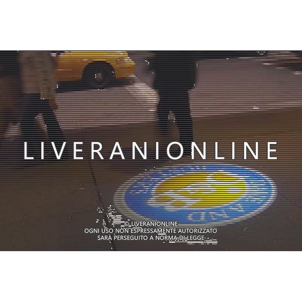 The logo of Dave \' Buster\'s in front of their Times Square restaurant in New York on April 13, 2006. The chain announced that it will filing for an IPO. ( Richard B. Levine) ©photoshot/Agenzia Aldo Liverani ITALY ONLY vedute citta\' di New York