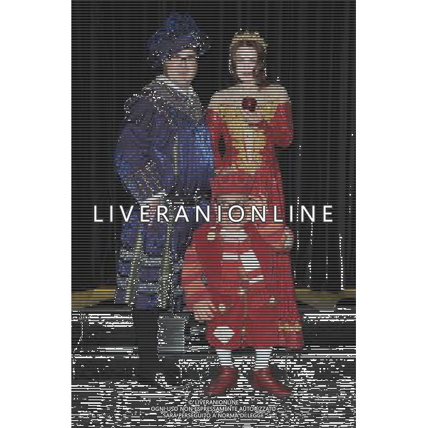 Jarred Christmas, Priscilla Presley and Warwick Davis attend the press launch for The New Wimbledon Theatre production of Snow White And The Seven Dwarfs, The Savoy Hotel, London. 26th September 2012 ©PHOTOSHOT/AGENZIA ALDO LIVERANI SAS - ITALY ONLY - EDITORIAL USE ONLY