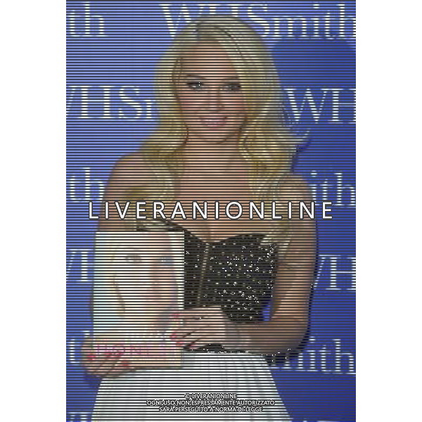Tulisa Contostavlos signing her autobiography \'Honest - My Story So Far\' at WHSmith, Milton Keynes Buckinghamshire, England - 27.09.12 - AG ALDO LIVERANI S A S ONLY ITALY