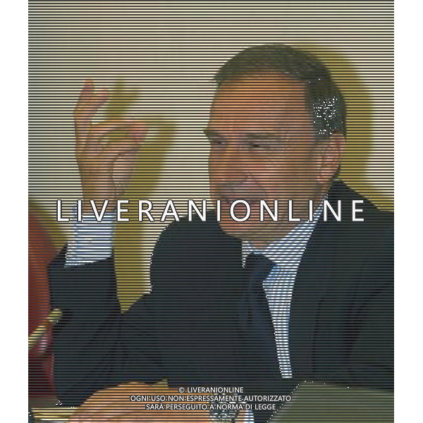 ROMA, 05 / 07 / 2004 RIUNIONE GIUNTA DEL CONI NELLA FOTO: IL PRESIDENTE DEL CONI GIOVANNI PETRUCCI PH LEONARDO CAVALLO / ALDO LIVERANI 