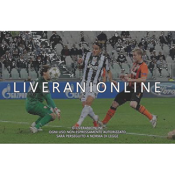 UEFA Champions League 2012/2013 Gruppo E Torino - 02.10.2012 Juventus-Shakhtar Donetsk Nella Foto:occasione matri /Ph.Vitez-Ag. Aldo Liverani
