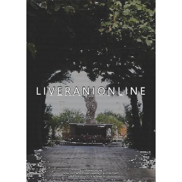 (121004) -- SOLUNTO, Oct. 4, 2012 () -- Photo taken on Oct. 2, 2012 shows a statue in Solunto, Italy. (/Zhang Jing) (zf) AG ALDO LIVERANI S A S ONLY ITALY