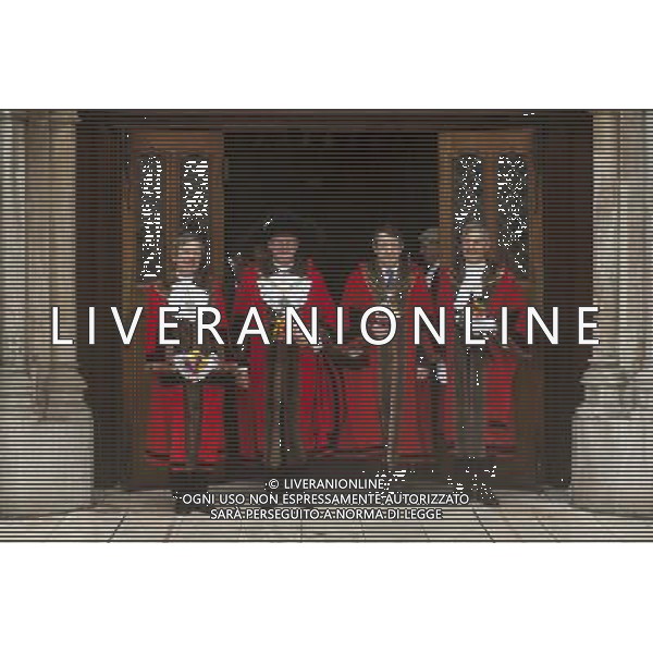 The newly elected Lord Mayor Lord Roger Gifford (2nd L)and current Lord Mayor Alderman David Wootton (2nd R) pose for photographers outside the Great Hall, Guildhall, in London. ©PHOTOSHOT/AGENZIA ALDO LIVERANI SAS - ITALY ONLY - EDITORIAL USE ONLY